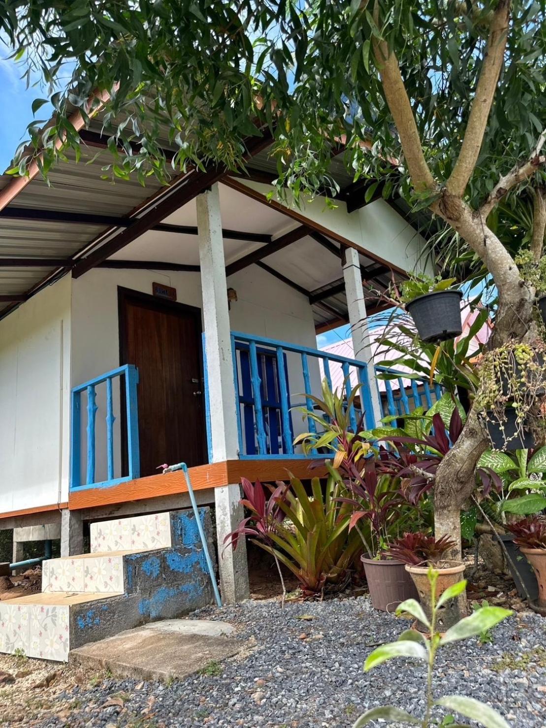 Blue Sky Bungalow Koh Jum Exterior photo