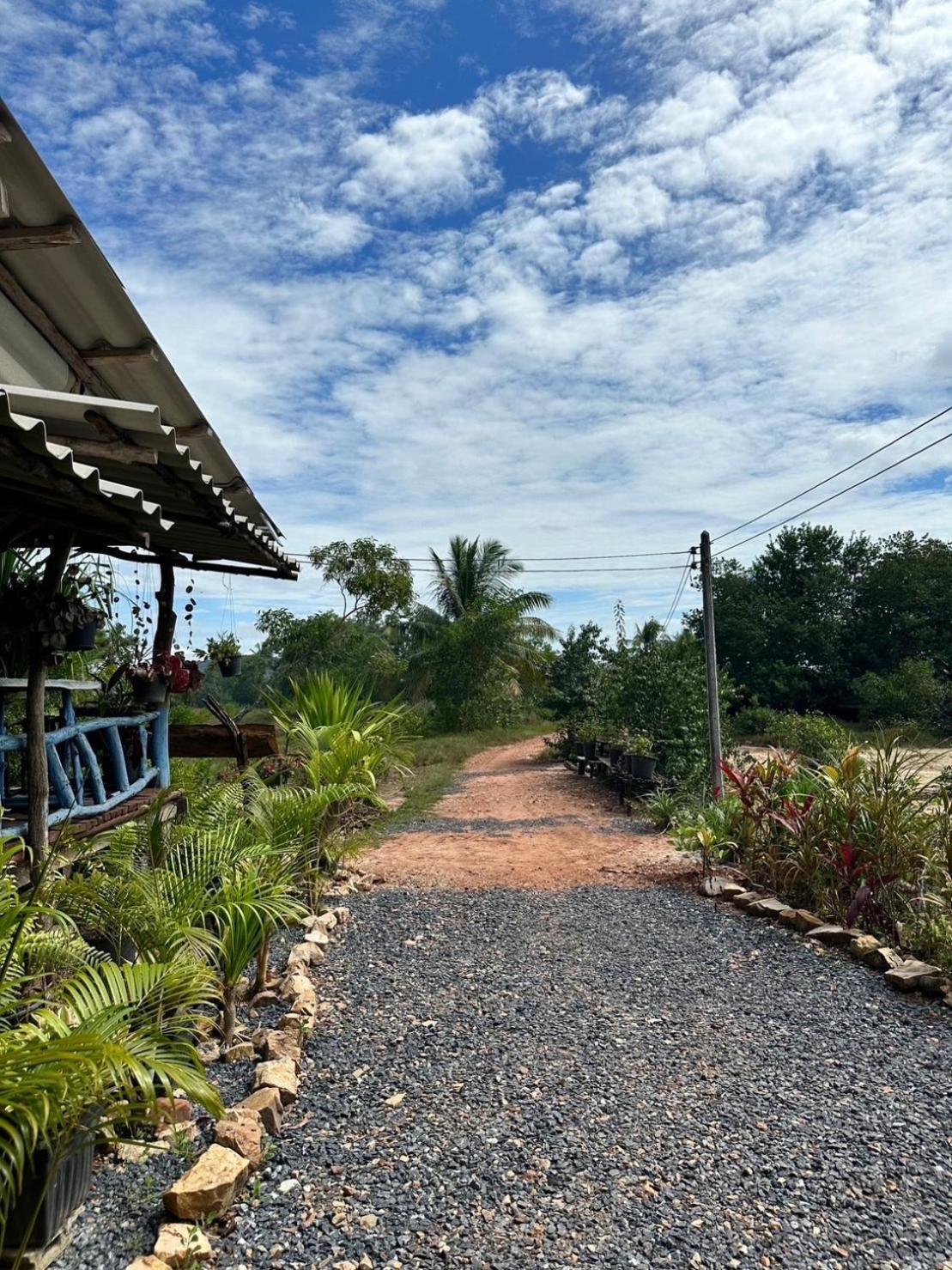 Blue Sky Bungalow Koh Jum Exterior photo